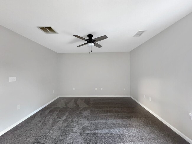 Building Photo - 414 W Fourth Street