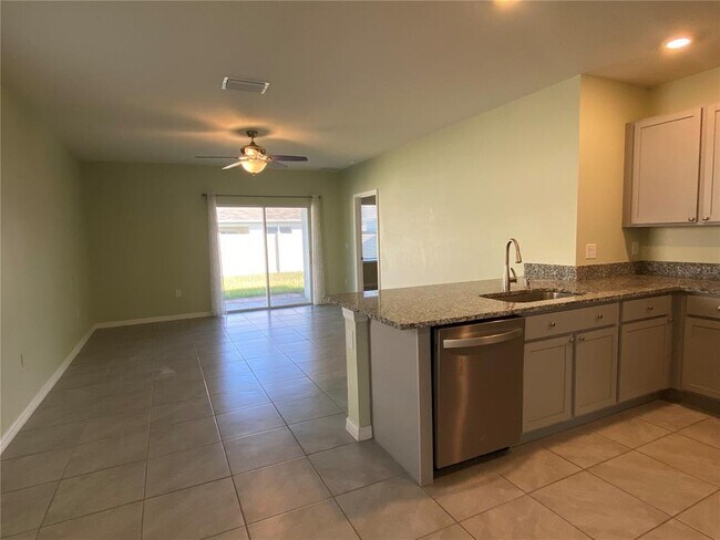 Foto del edificio - 33801 Jasmine Star Lp