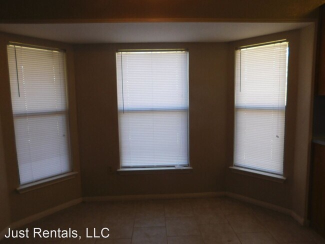 Foto del edificio - 4 br, 2 bath House - 214 Atkinson Ave.