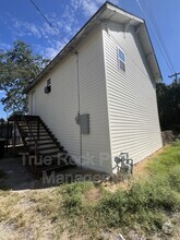 Building Photo - 405 W 10th St