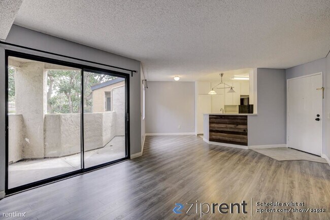 Foto del edificio - 1 br, 1 bath Condo - 9710 Mesa Springs Way...