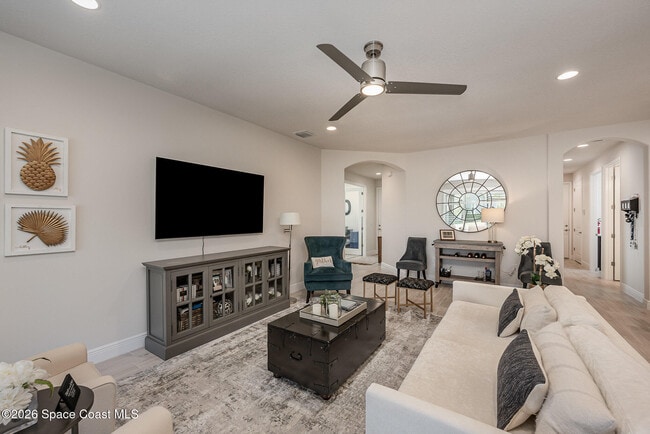 Building Photo - 2706 Addison Dr