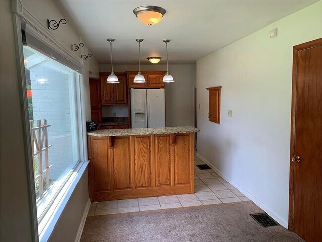 Building Photo - 2360 Durham Dr