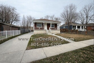 Building Photo - 635 Warnock Ave