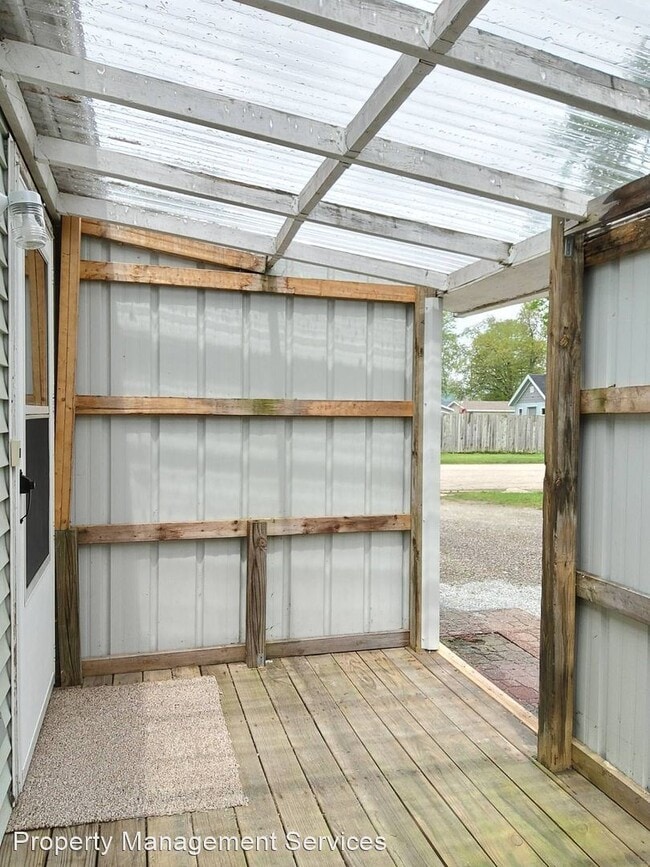Building Photo - 3 br, 1 bath House - 802 S 8th St