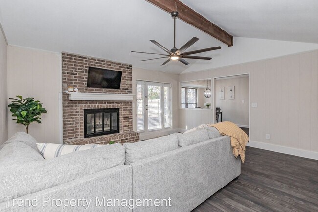 Foto del edificio - 3 br, 2 bath House - 340 Gloria Street