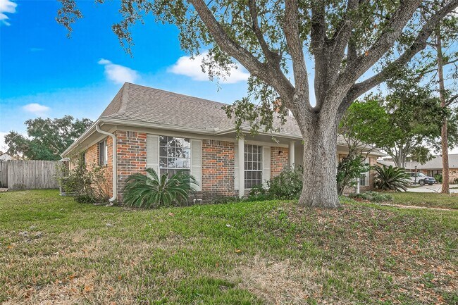 Foto del edificio - 13335 Trompilla Ln