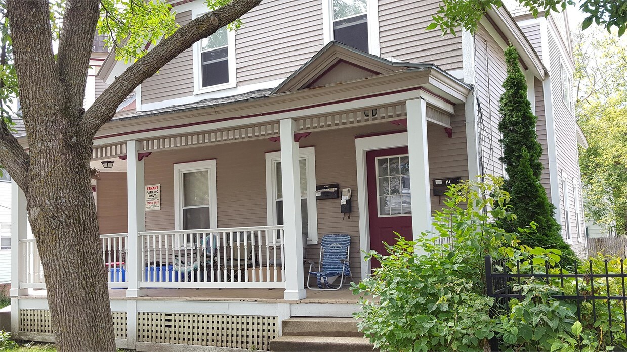 Foto principal - 77 N Union St