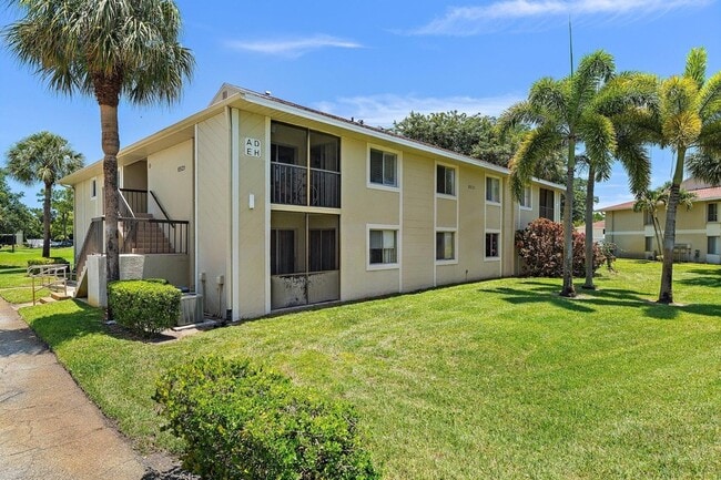 Photo - 6531 Chasewood Drive Unit H Apartment