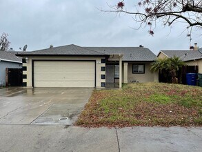 Building Photo - 441 N McClure Rd