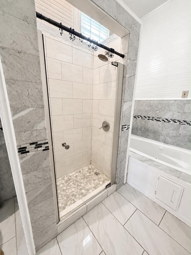 Building Photo - 2623 Avenue Q