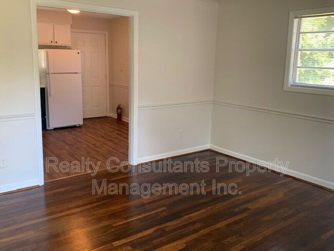 Foto del edificio - 1813 Walker Ave