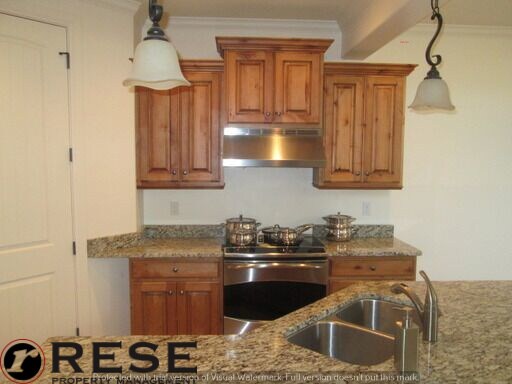 Foto del edificio - Beautiful Townhouse - Orem w attached 2 ca...
