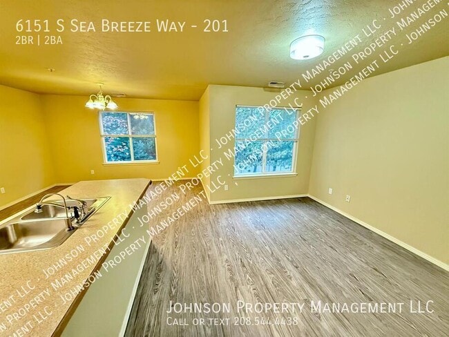 Foto del edificio - 6151 S Sea Breeze Way