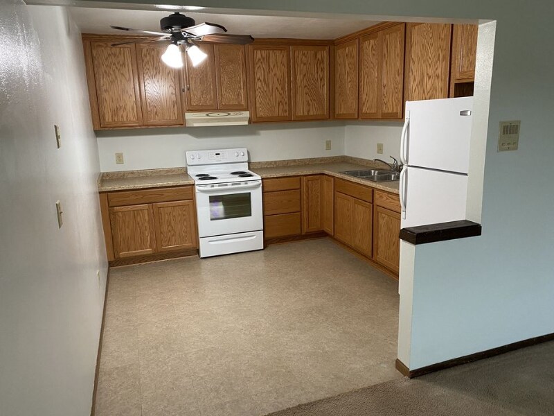 Building Photo - 1118 Fleetfoot Dr