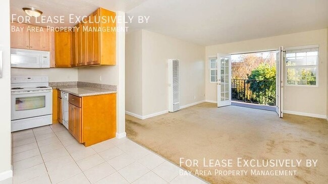 Building Photo - Bright and Spacious 1BR/1BA apartment, Top...