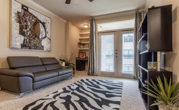 Foto principal - 3 bedroom in Tomball TX 77377
