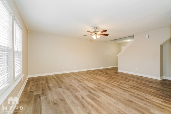 Building Photo - 3110 Earlswood Ln