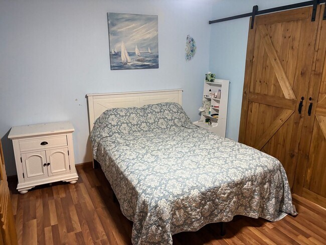 Foto del edificio - 4112 66th St Cir W