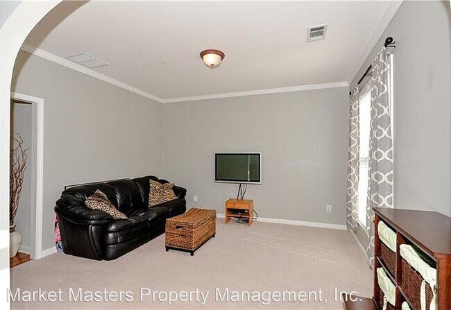 Foto del edificio - 5 br, 4 bath House - 7042 Bennington Lane