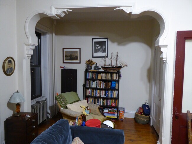 alcove off main living room - 415A 16th St