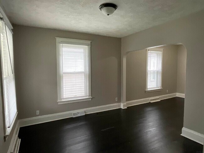 Foto del edificio - 1802 S Taylor St
