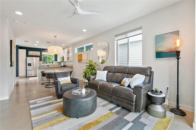 Building Photo - *Sophisticated and Modern Detached Condo H...