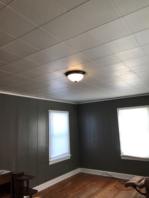 Building Photo - 606 N Prairie Ave