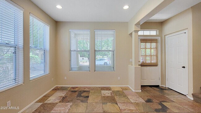 Foto del edificio - 21156 W Elm Way