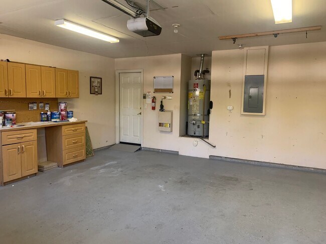 Foto del edificio - 4518 Avondale Cir