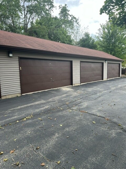 Building Photo - 406 Heine Ave