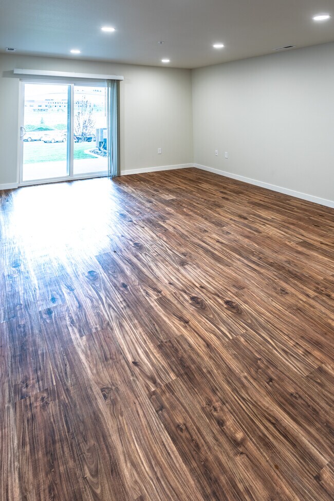 Foto del edificio - 3230 SW Perkins Ave