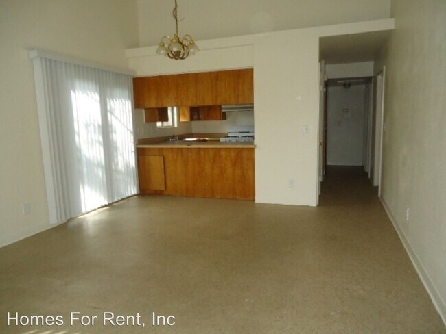 Building Photo - 274 Springville Ct