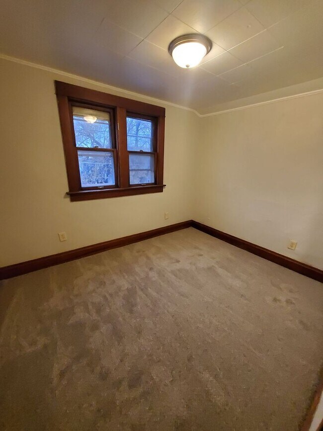 Foto del edificio - 3 Bedroom 1.5 bathroom Single Family