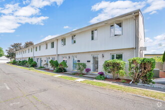 Building Photo - 714 Newhall St