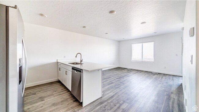 Foto del edificio - 1068 E Scuttlebutt Ln