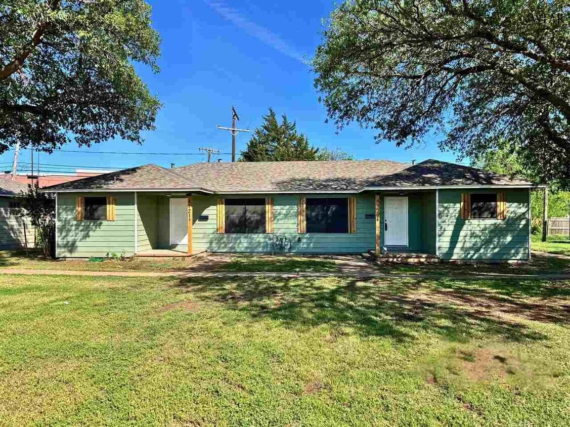 Primary Photo - 4121 Faith Rd