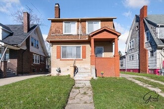 Building Photo - 14393 Strathmoor St