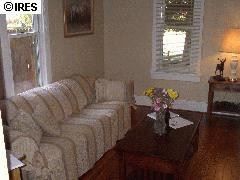 Foto del edificio - 2 br, 1 bath House - 1010 E. 4th Street