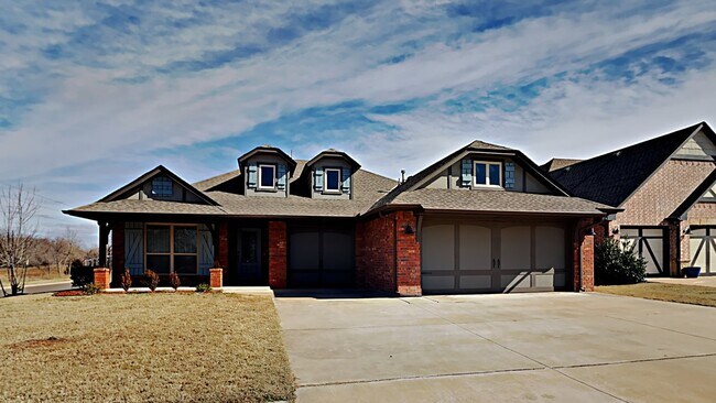 Foto del edificio - 4 Bedroom 2 Bathroom Home in East Edmond
