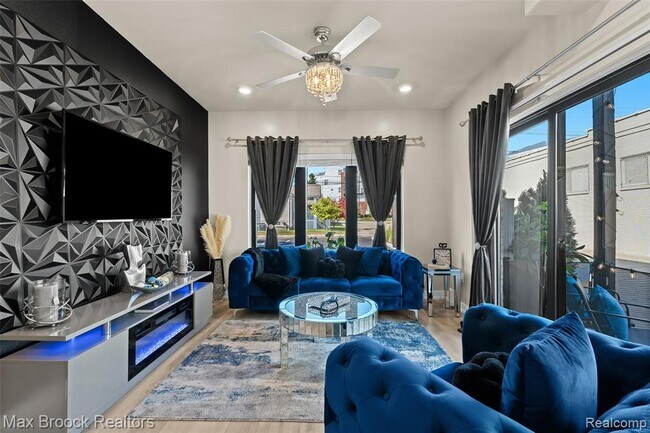 Foto del edificio - 105 Laurel Ct