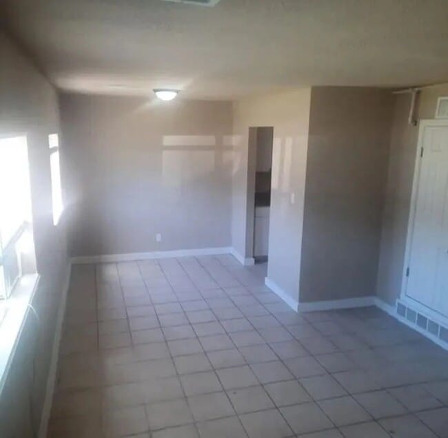 Foto del edificio - 1750 N Minneapolis St