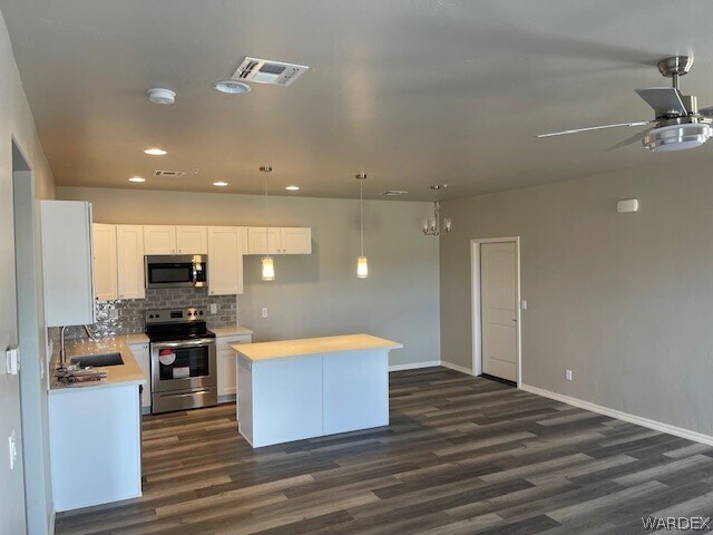 Foto del edificio - 3422 Mulberry Ln