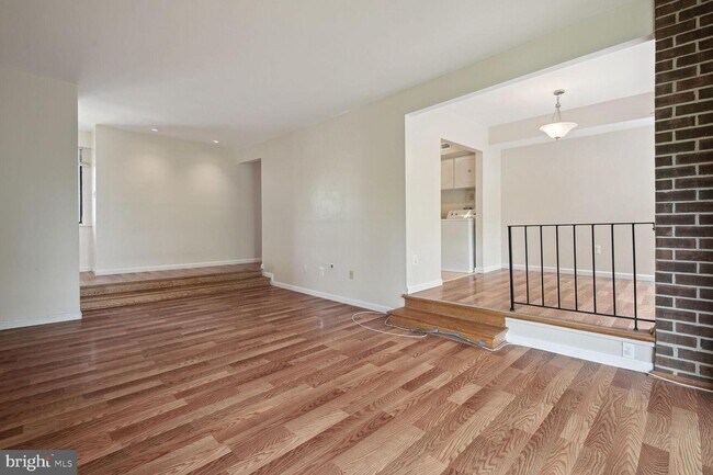 Foto del edificio - 2113 Walsh View Terrace
