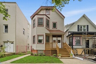 Building Photo - 3730 N Troy St