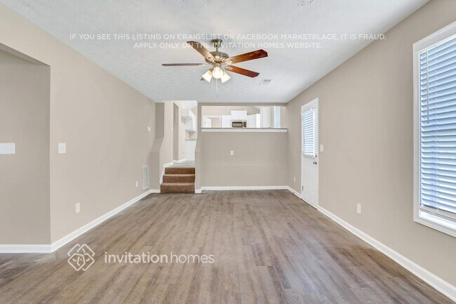 Foto del edificio - 7754 Providence Point Way