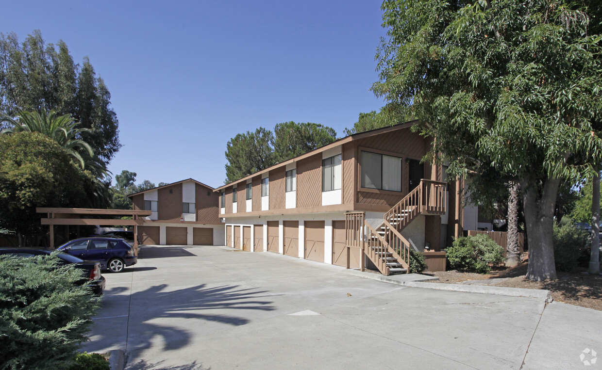 5661 Lake Park Way, La Mesa, CA 91942 - Apartments in La Mesa, CA ...