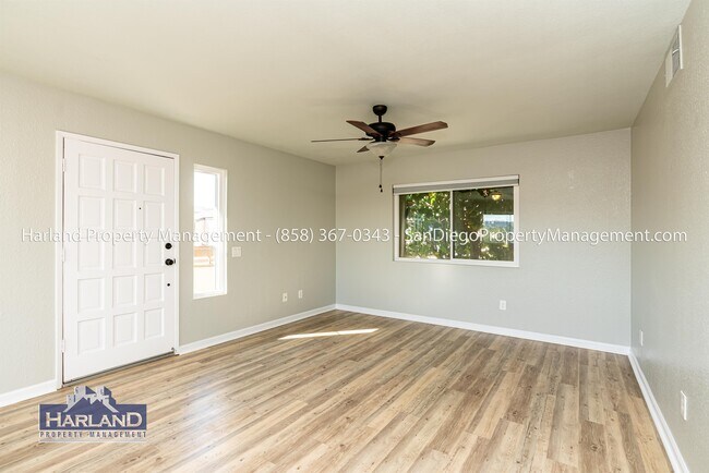 Foto del edificio - 9244 Mast Blvd