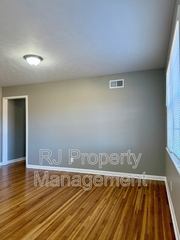 Foto del edificio - 1973 Tacoma Ave