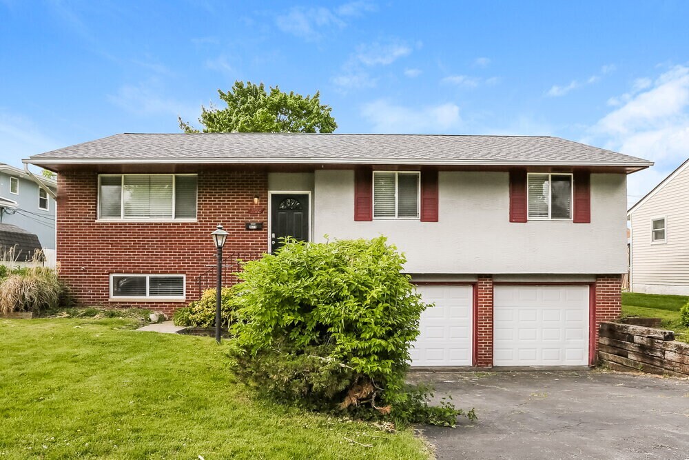 Foto principal - 2672 Dennis Ln